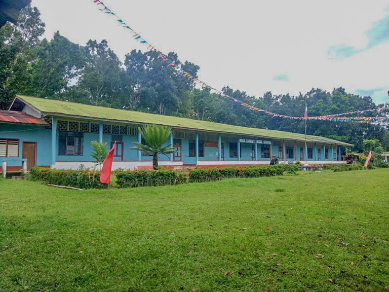 Holy Family High School of Ramon Magsaysay, Inc.